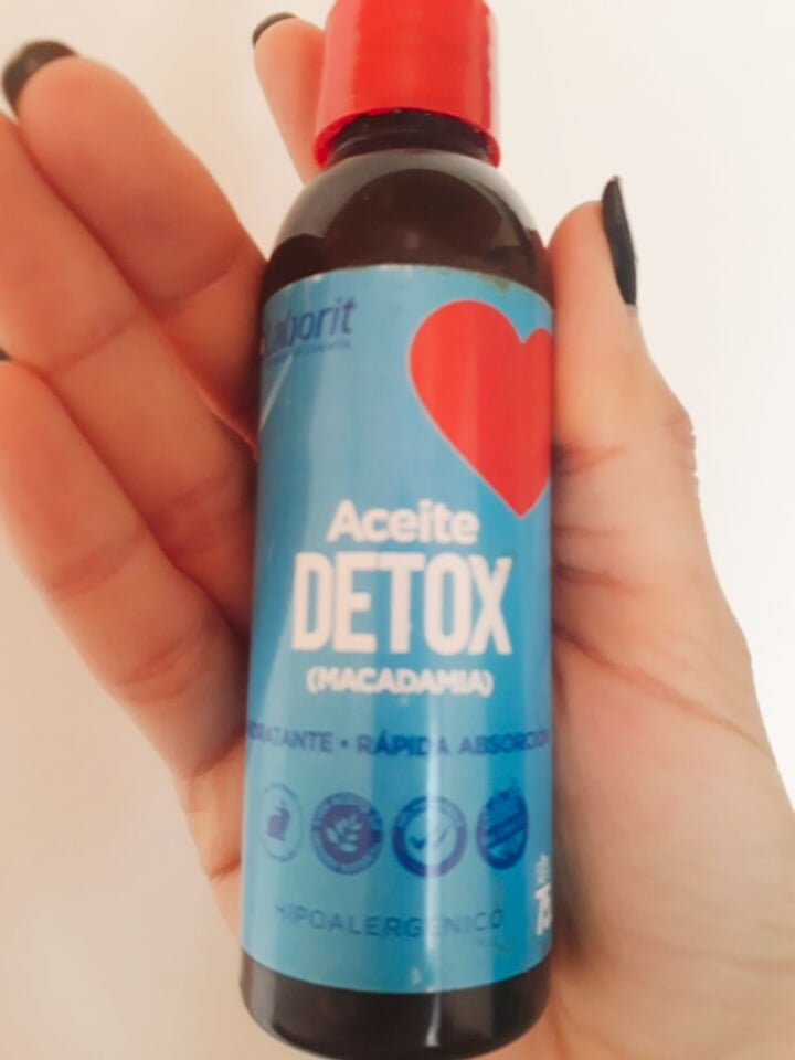 photo of Laborit Aceite detox De Macadamia shared by @lucianaari on  09 Dec 2019 - review