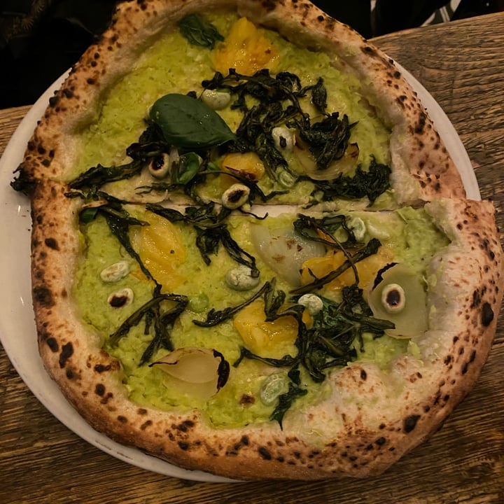 photo of MARGHE - Via Plinio Pizza Vegana shared by @bennifromthebloc on  15 Oct 2022 - review