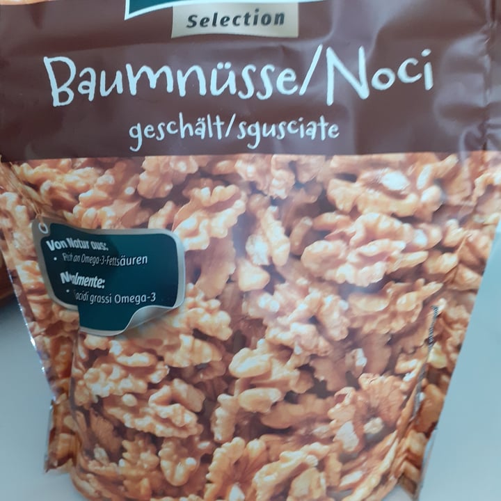 review photo of Alesto noci sgusciate shared by @silvanadessi on 12 Sep 2022 - review