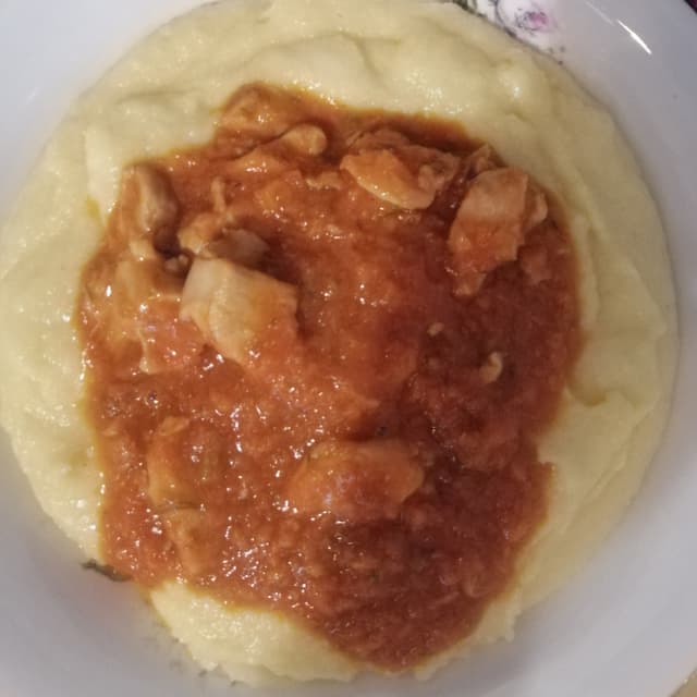 菜肴“Polenta con pollo vegan”的照片
