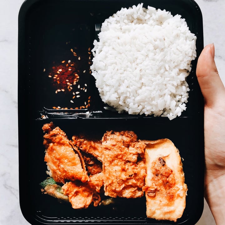 review photo of Nature vegetarian delights Yong Tau Foo w Soup shared by @consciouscookieee on 12 Jun 2020 - review