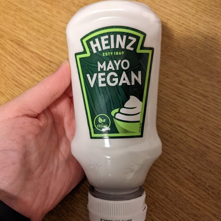 photo of Heinz Mayo Vegan shared by @erikarhcp on  04 May 2022 - review