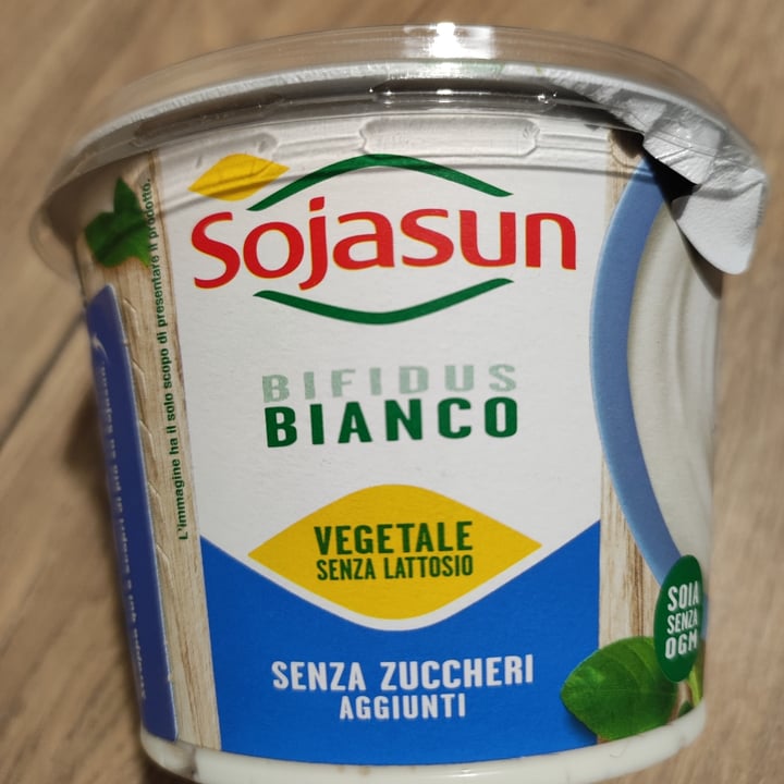 photo of Sojasun Bifidus Bianco (Yogurt) shared by @bravaesse on  03 Sep 2022 - review