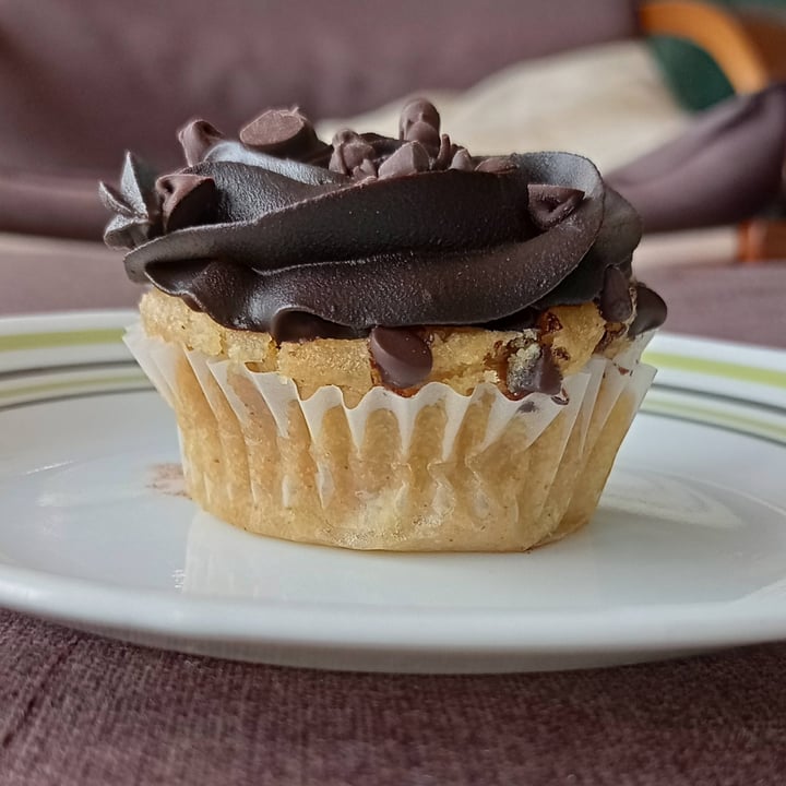 review photo of Crave By Leena Chocolate Chip Cupcakes shared by @deepika23 on 22 Sep 2021 - review