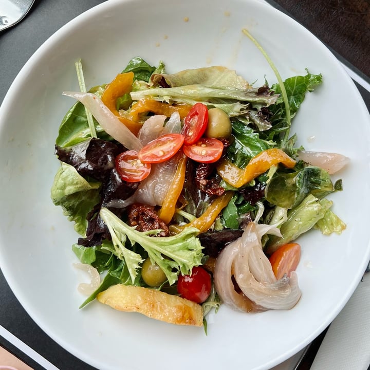 review photo of WINE CONNECTION BISTRO (HILLV2) Garden Salad shared by @joanthevegan on 06 Jul 2022 - review