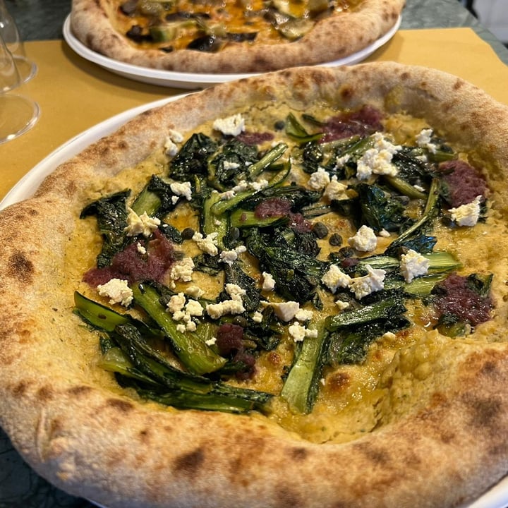 review photo of Grains Pizzeria Pizza vegana shared by @robertamurru on 09 Apr 2022 - review