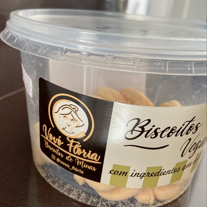 photo of Vovó Flória Biscoito Sabor Leite Condensado shared by @claracastelani on  31 Dec 2021 - review