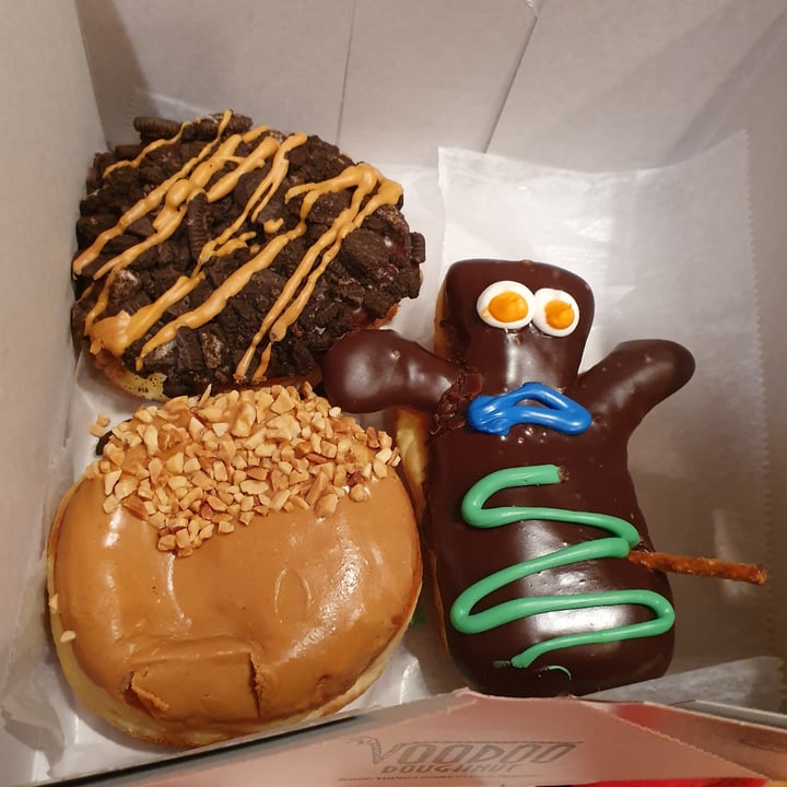photo of Voodoo Doughnut Voo Doo Doll Doughnut shared by @anistavrou on  05 Dec 2020 - review