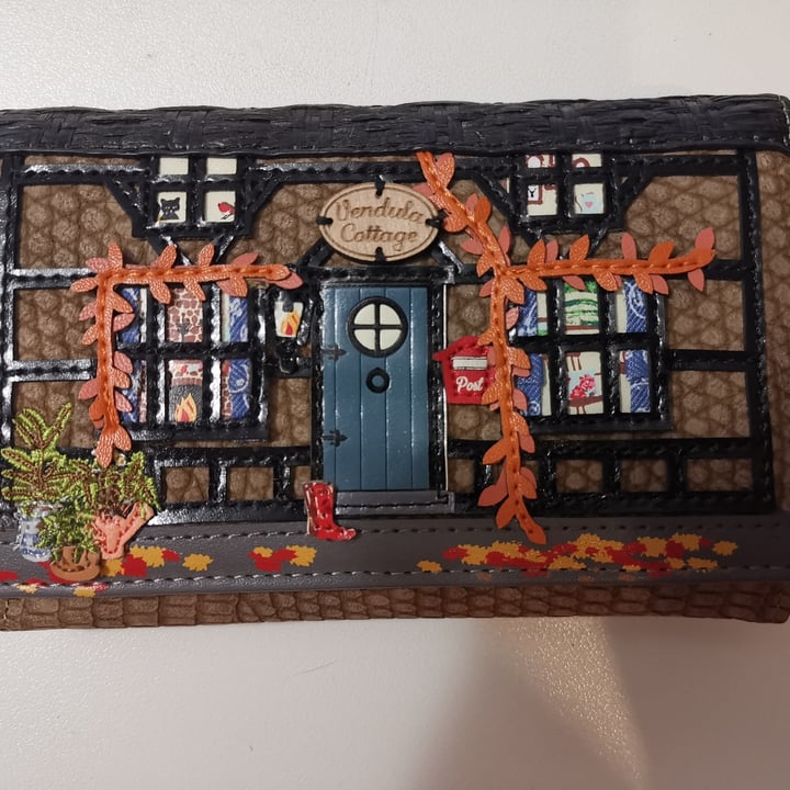 Vendula London Winter Cottage Wallet Review abillion