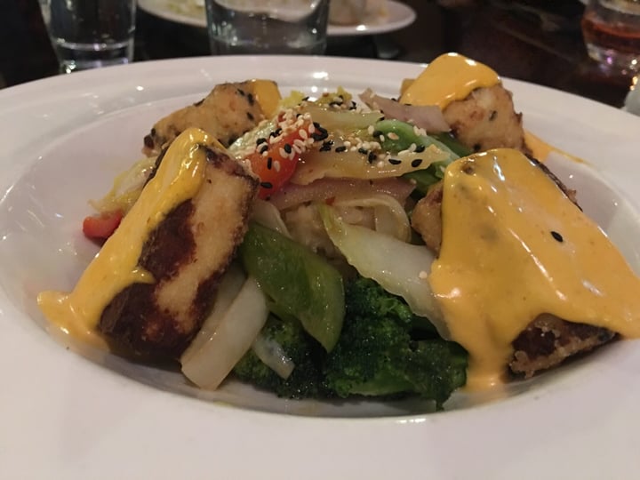 photo of Candle Cafe West Stir Fry shared by @bethhoffner on  07 Nov 2018 - review
