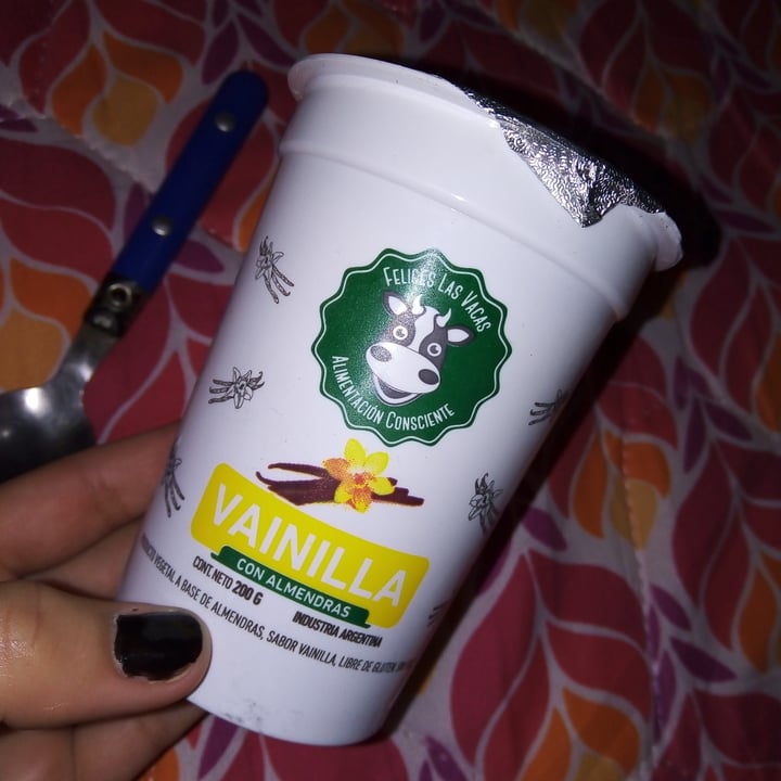 photo of Felices Las Vacas Yogurt vainilla shared by @jujuli on  03 Jul 2021 - review