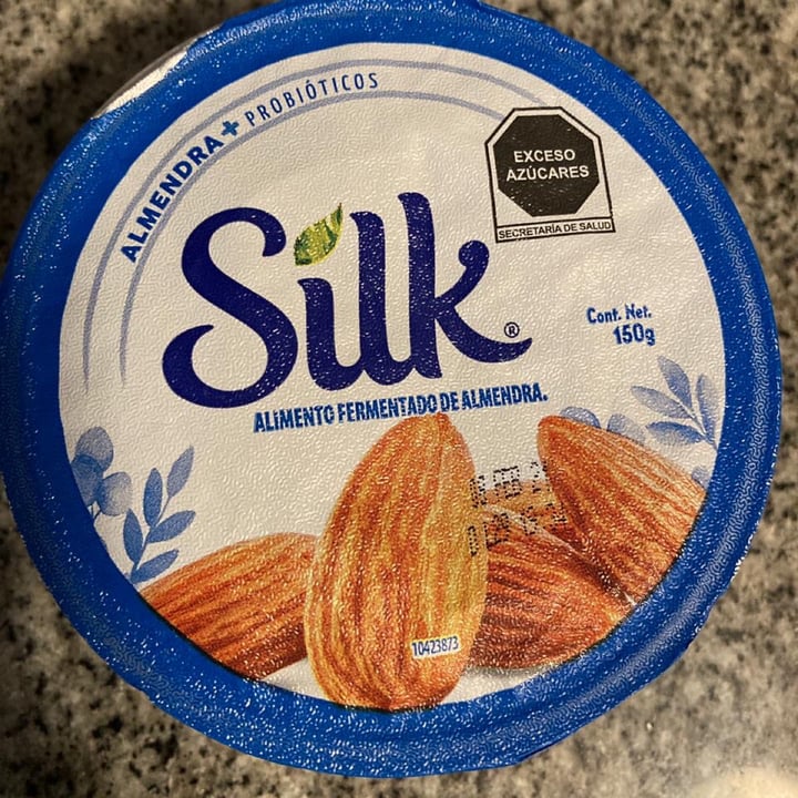 review photo of Silk Alimento fermentado de almendra + Probióticos shared by @gisgisela on 06 Feb 2021 - review
