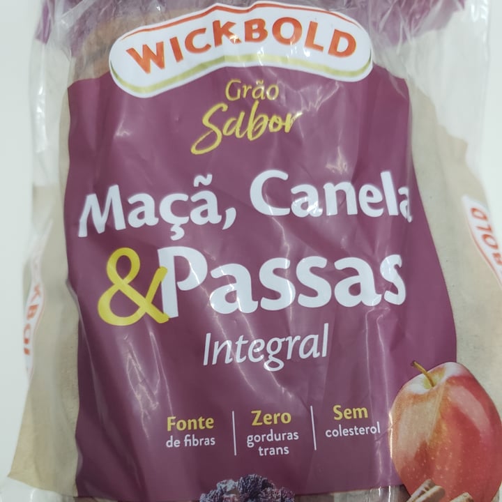 photo of Wickbold Pão integral de maçã, canela e passas shared by @monicandrea on  06 Mar 2022 - review