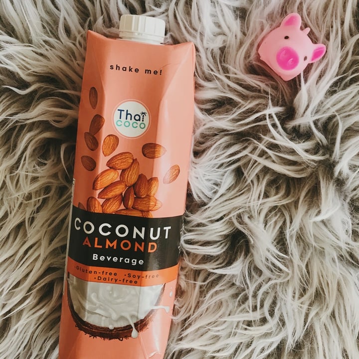 review photo of Tottus Bebida De Coco Y Almendras shared by @milydelgado on 04 Aug 2020 - review