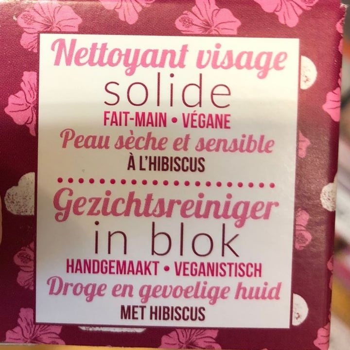 photo of nettoyant Visage face soap shared by @letsbra on  11 May 2022 - review
