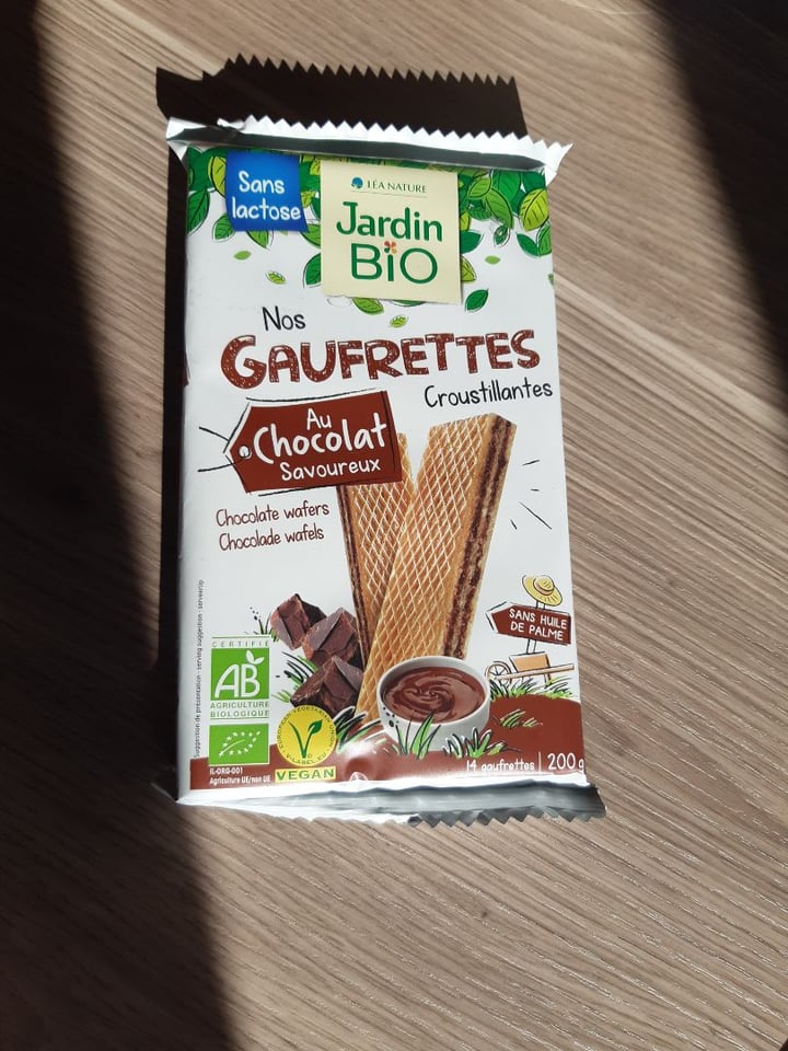 photo of Léa Nature Nos gaufrettes croustillantes au chocolat savoureux shared by @marielry on  18 Mar 2020 - review