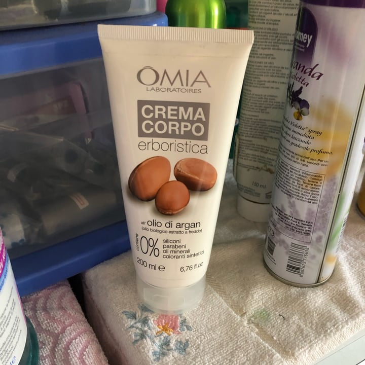 photo of Omia Crema corpo erboristica all'olio di argan shared by @nicolasalm on  04 Jun 2022 - review