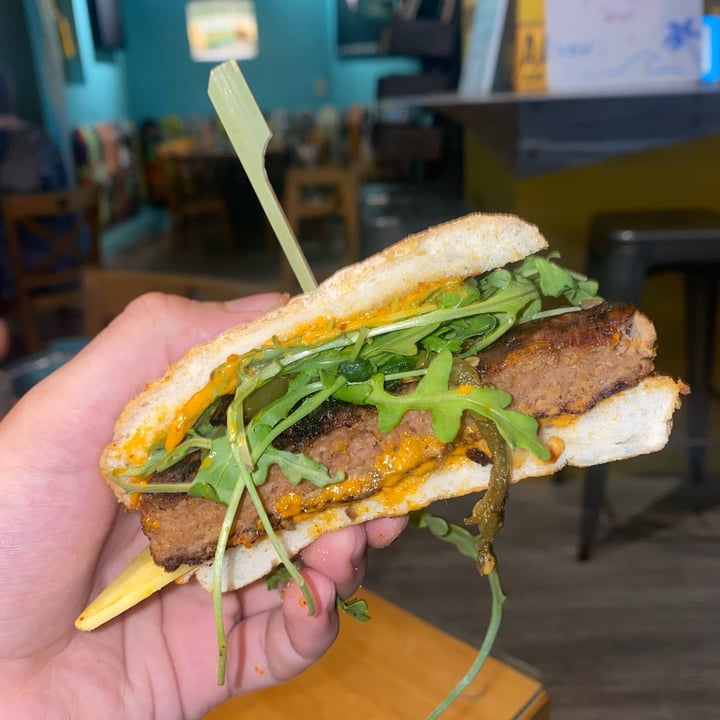 review photo of The Green Room Cafe Bali Burger shared by @chrisdandrea on 27 Apr 2022 - review
