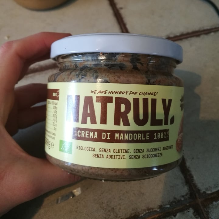 review photo of Natruly Crema de almendras shared by @breey on 28 Apr 2022 - review