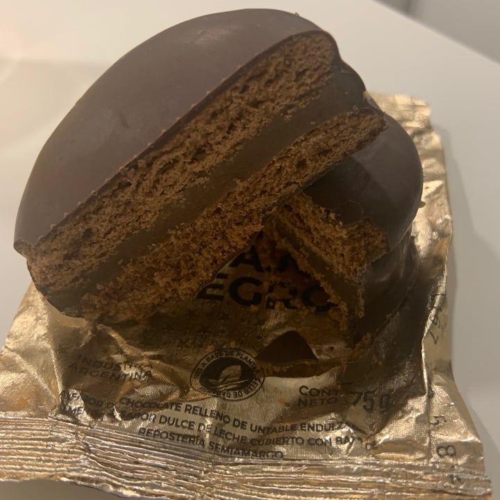 review photo of Felices Las Vacas Alfajor Negro shared by @sele0312 on 23 Jul 2021 - review