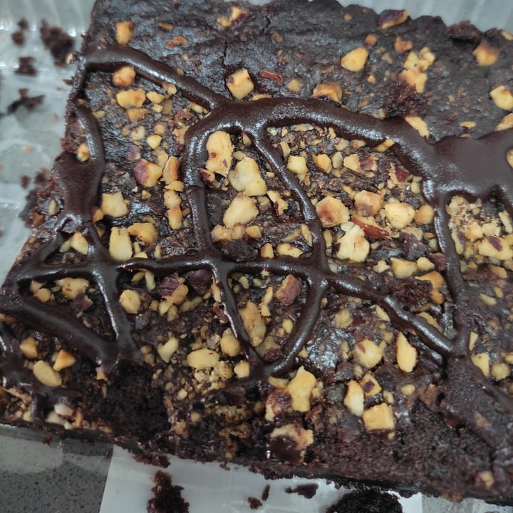 photo of Revolu Green Brownie shared by @jordimarta on  30 Jun 2022 - review