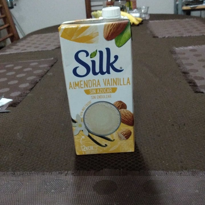 review photo of Silk Almendra Sabor Vainilla shared by @yamamoto on 18 May 2022 - review