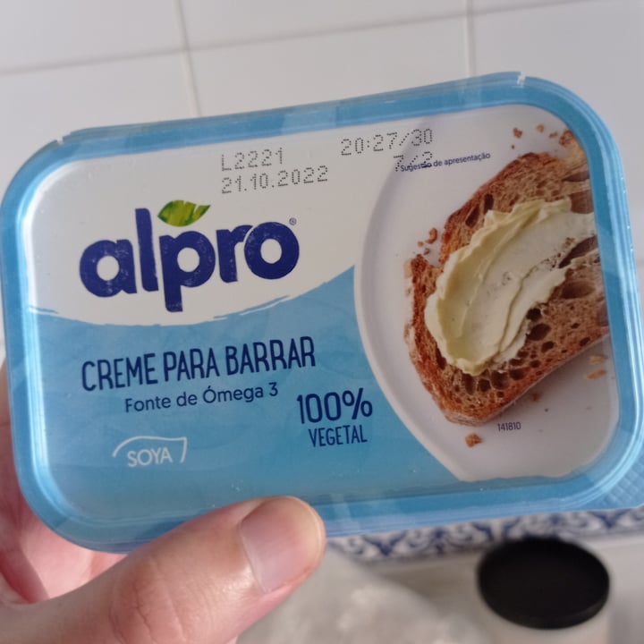 photo of Alpro creme para barrar shared by @moosuky-san on  17 Sep 2022 - review