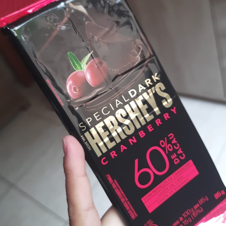 review photo of Hershey's Special Dark Chocolate Cranberry 60% de Cacau shared by @fofinha on 23 Sep 2021 - review