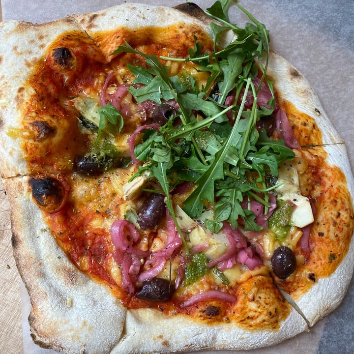 photo of REHTORI pizzeria & cafe Vegan pizza shared by @hey-itsclau on  24 Jun 2022 - review