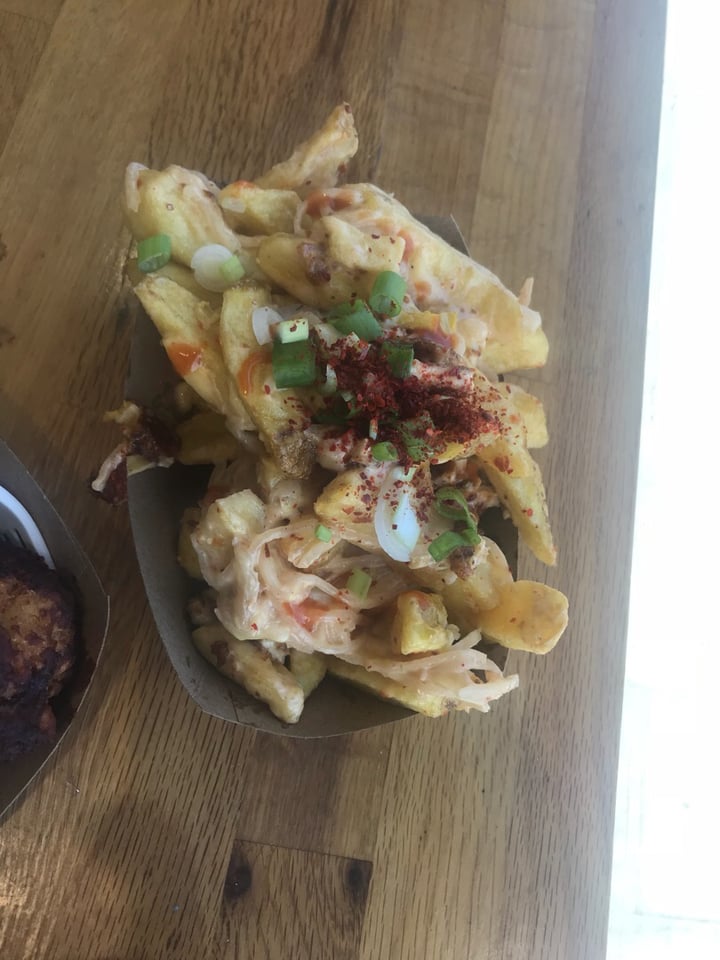 photo of Vish Shop Triple Cooked Chips - Korran Kimchi & Smoky Tofu Bacon shared by @dharshpillaycolas on  22 Sep 2019 - review