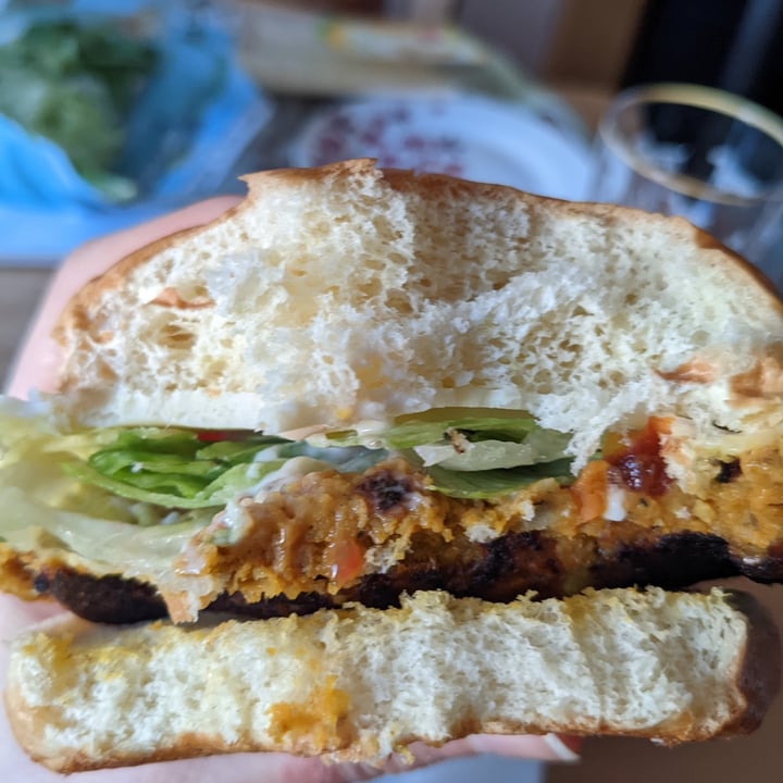 review photo of Plant to Plate Sweet Potato & chilli Plant Based Burger shared by @vegvan on 09 Feb 2022 - review