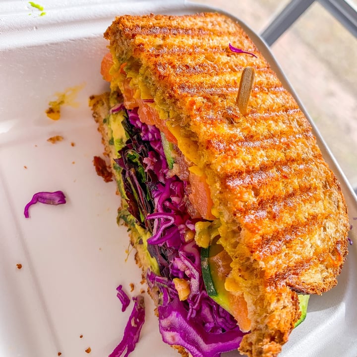 photo of Heirloom Food Company Vegan Glow Panini shared by @jordaneatsplants on  16 Mar 2021 - review