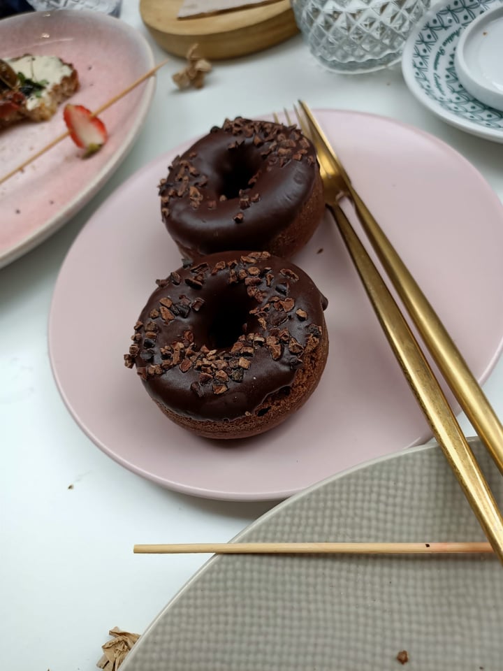photo of Pumpernickel Artisan Bakery Donut shared by @radfemamable on  27 Sep 2021 - review