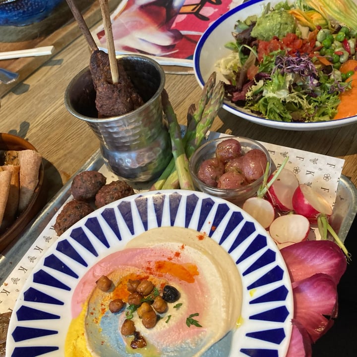 photo of Flax&Kale Lebanese mezze fest shared by @katelouisepowell on  04 May 2022 - review