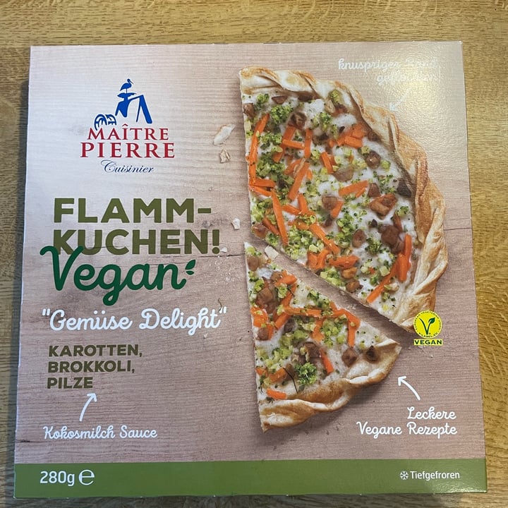 photo of Maître Pierre Cuisiner Flammkuchen vegan! „Gemüse Delight“ shared by @julyn on  12 Nov 2021 - review