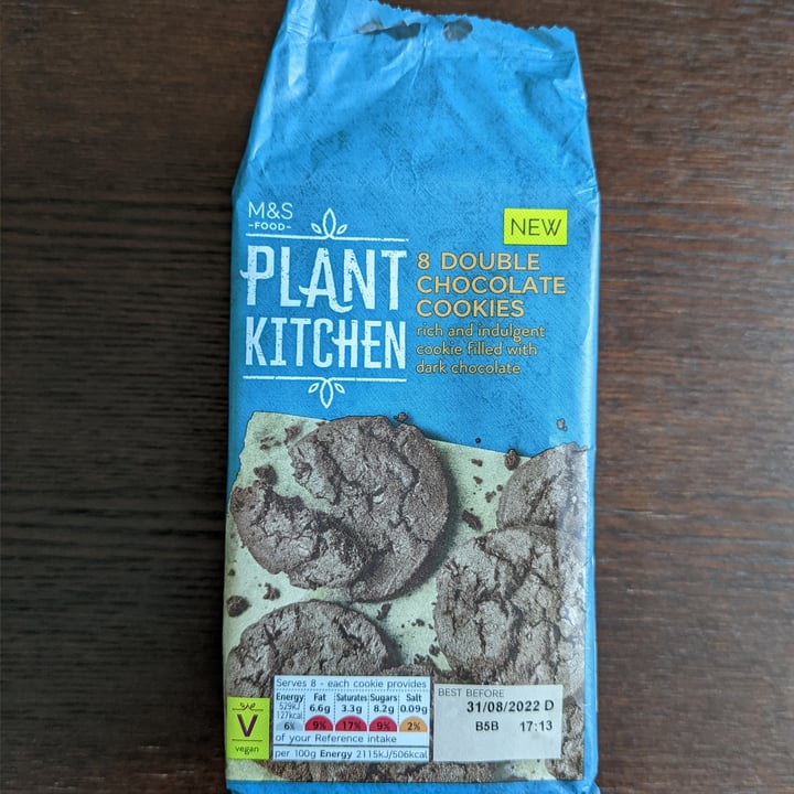 review photo of Plant Kitchen (M&S) 8 Double Chocolate Cookies shared by @minli on 05 Sep 2022 - review