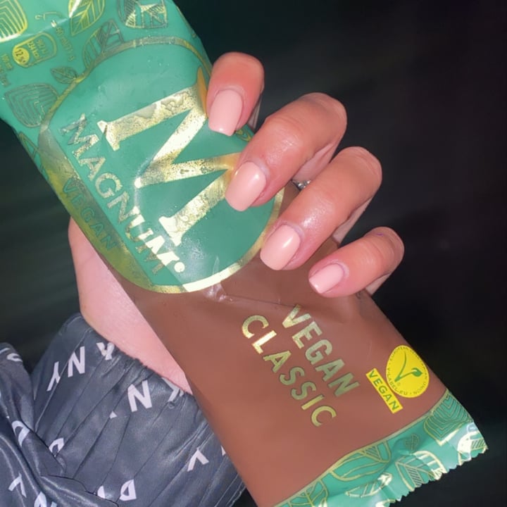 photo of Magnum Dairy Free Classic shared by @coraliepearce on  05 Nov 2020 - review