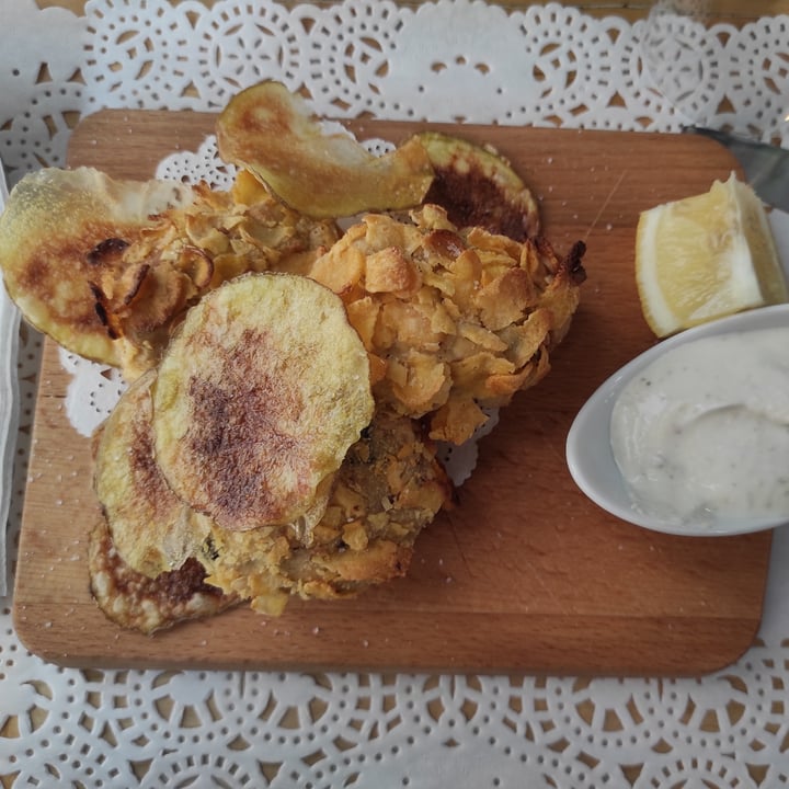 photo of VEG-Joy Tofish and chips shared by @silvia3 on  26 Mar 2022 - review