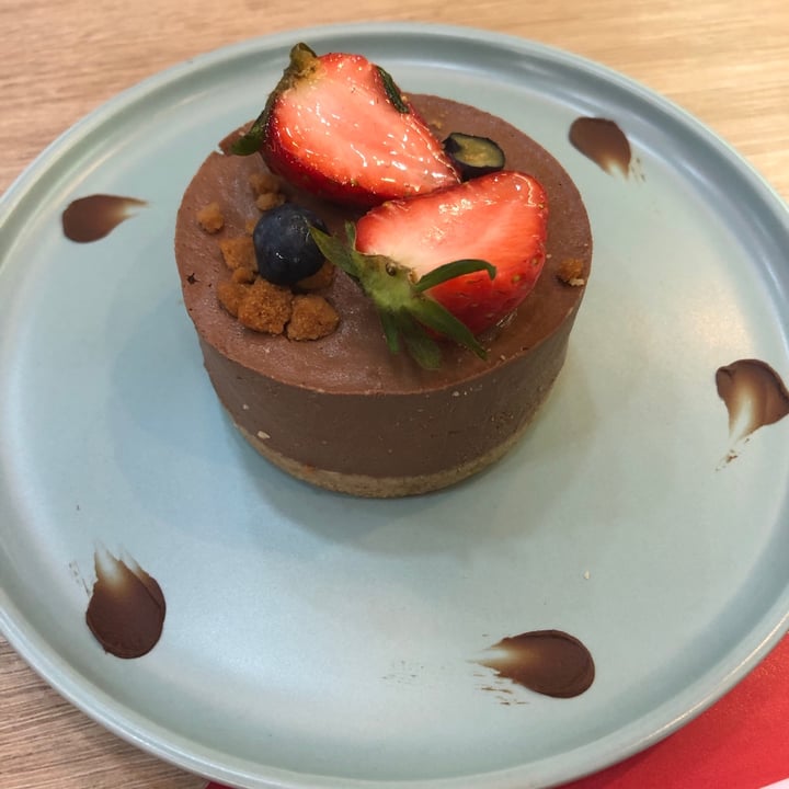 photo of Greendot PAYA LEBAR SQUARE Belgian Chocolate Cheesecake shared by @soy-orbison on  10 Apr 2021 - review
