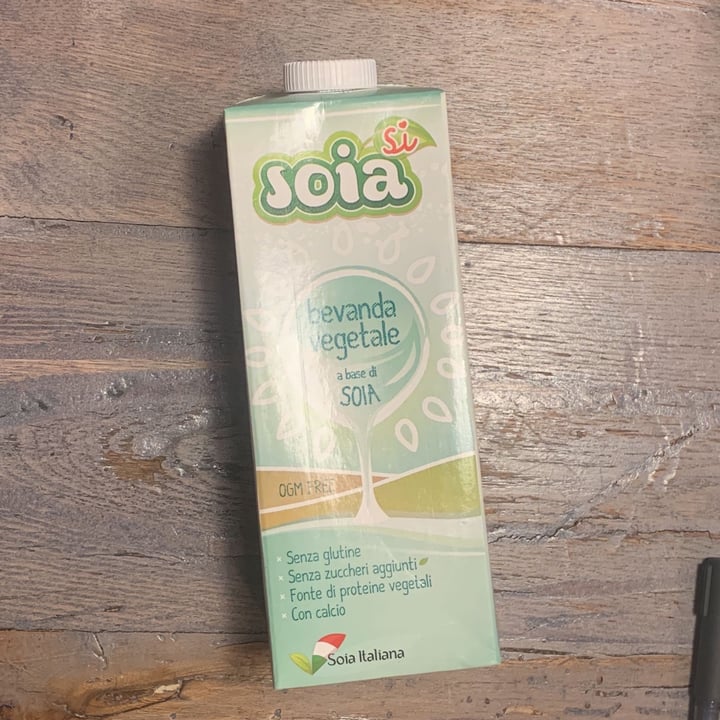 review photo of Soia Sì Latte Di Soia Senza Zucchero shared by @francescodiielsi on 08 Feb 2022 - review