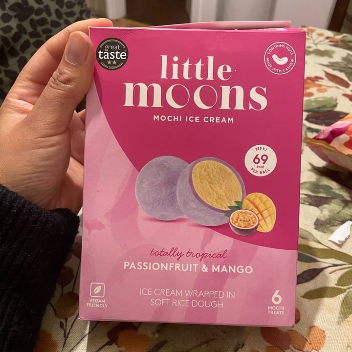 photo of Little Moons Passionfruit and Mango Mochi shared by @southernveganupnorth on  23 Jan 2022 - review