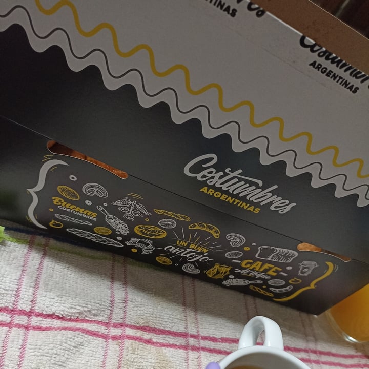 review photo of Costumbres Argentinas Cornetto Vegano shared by @jennyavila on 28 Sep 2022 - review