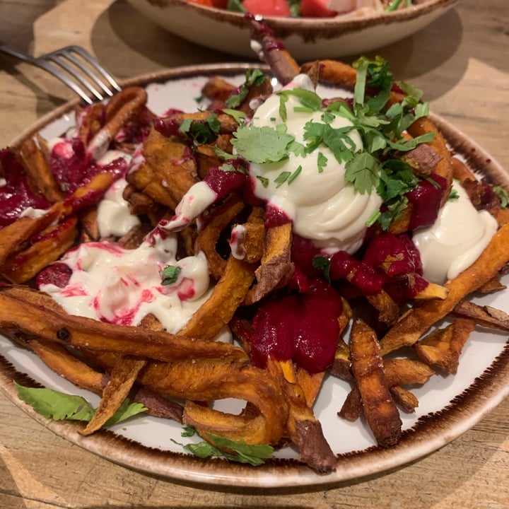 photo of Honest Greens Castellana Sweet Potato Fries shared by @noeliaperez on  16 Jun 2021 - review