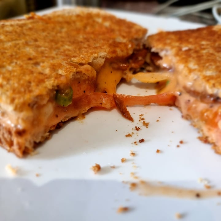 review photo of Knot Foods vegan block Cheese shared by @achitarkhot on 05 Oct 2021 - review