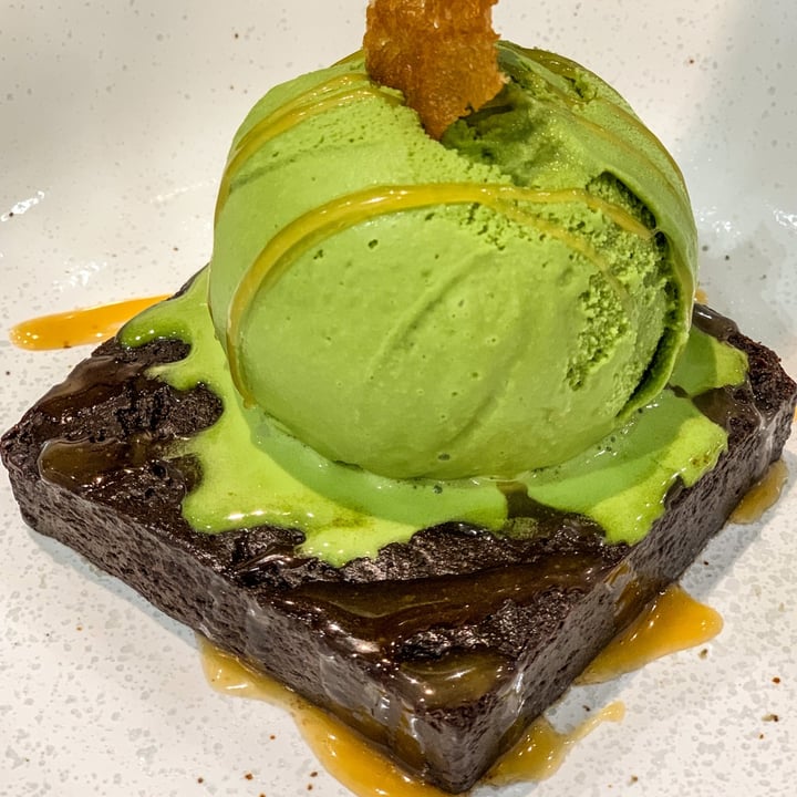 photo of Hvala Keong Saik Fudgy Brownie shared by @katrinachew on  01 Nov 2020 - review