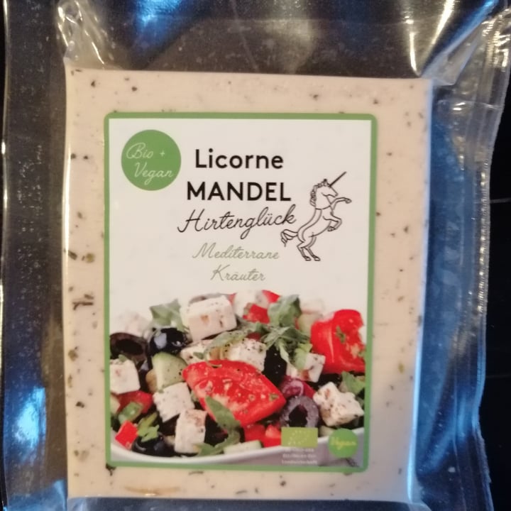 review photo of Licorne Mandel Hirtenglück shared by @evanitra on 07 Dec 2022 - review