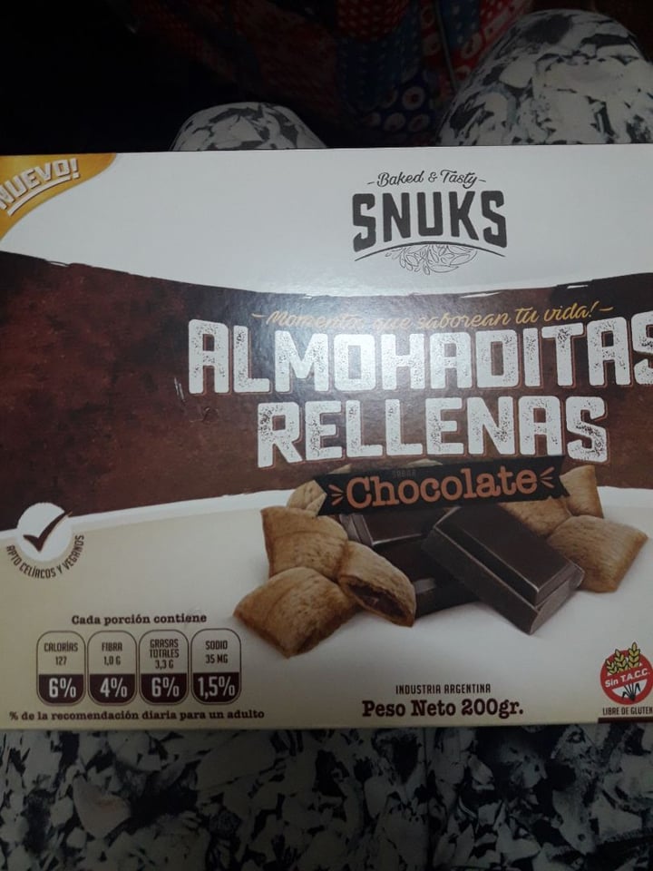 photo of Snuks Almohaditas Rellenas de Chocolate shared by @naymecuenca on  11 Aug 2019 - review
