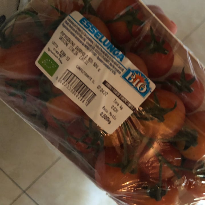 review photo of Esselunga Bio Pomodorini grappolo shared by @elecuc on 14 Apr 2022 - review