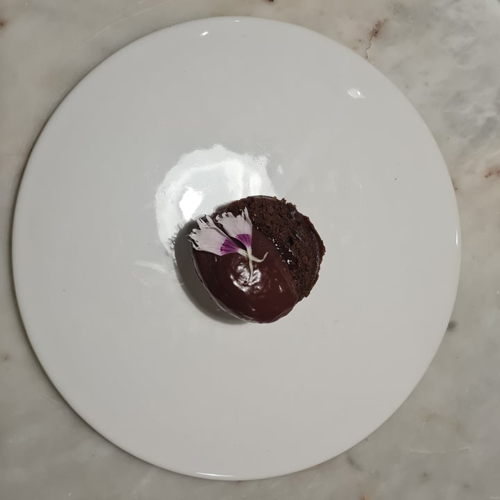 review photo of Altogether Experimental Can't Believe It's Vegan Chocolate Cake shared by @monisha15 on 11 Apr 2021 - review