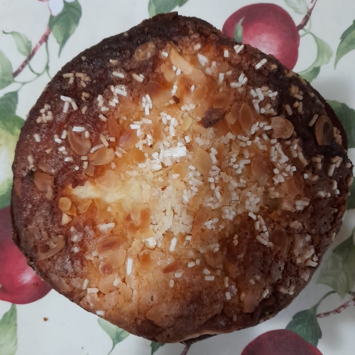 photo of Dolciperintolleranti Panettone veg mandorlato shared by @cyanistes on  01 Feb 2022 - review